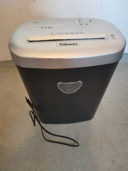 Skartovačka Fellowes