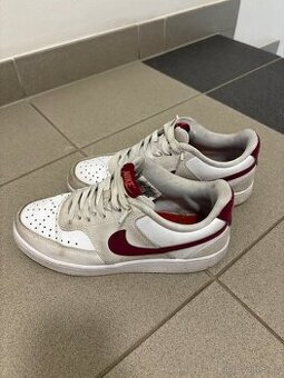 Tenisky Nike 38