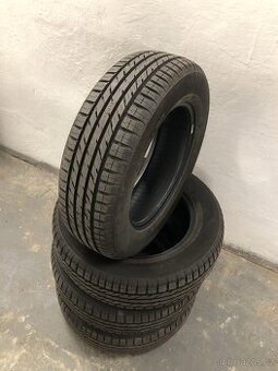 185/65 R15 - Nokian (velice hezká sada)
