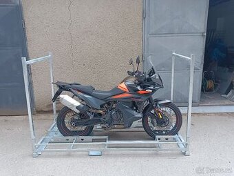 Box pro přepravu motocyklů - 1