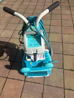 Bazénový automatický vysavač Zodiac indigo