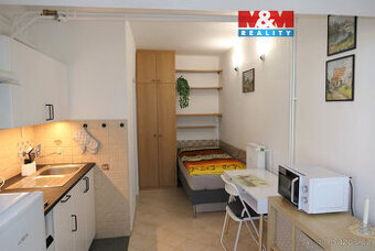 Pronájem bytu 1+kk, 21 m², Loděnice, ul. Spojovací
