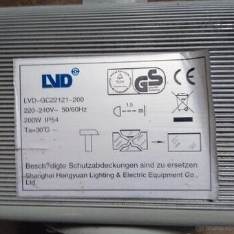 Prodám světelnou lampu na 220-240V,200W