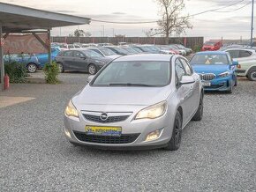 Opel Astra ČR 1.6i 16V 1 majitelka