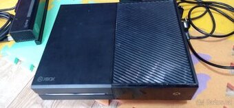 Prodej plně funkční Xbox one + Kinect bez ovladače