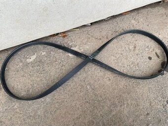 Ozubený klínový řemen alternátoru INA