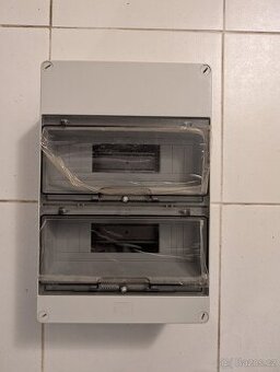 Rozvodné krabice GEWISS / SEZ / Hager – více kusů nové