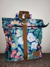 Batoh dětský květovaný