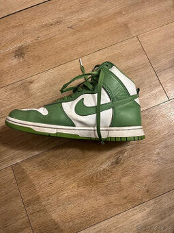 NIKE hihg dunk  vel. 41