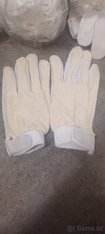 Pracovní rukavice 8