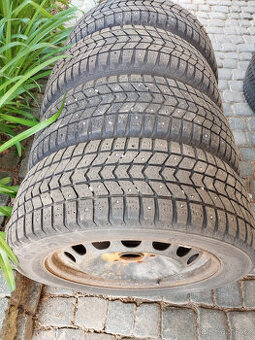 plechová kola s pneu M+S 205/55/16  5x112