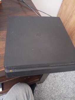 PlayStation 4 Slim