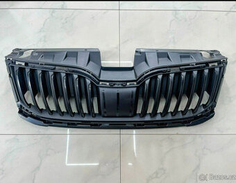 MASKA KAPOTY ŠKODA OCTAVIA 3 FACELIFT /  ZASÍLÁME