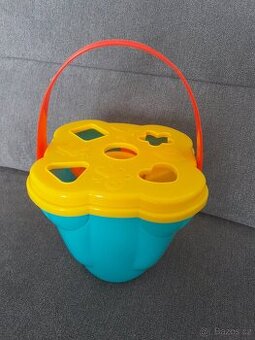 Kyblík s vkládačkou