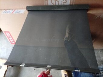 Venkovní roletky proti Slunci