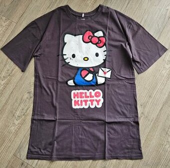 Dámské oversized tričko s potiskem Hello Kitty XS / 34 / 6