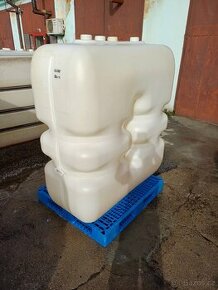 Molo, ponton, plovák