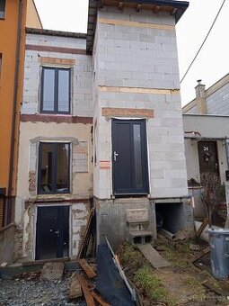 PRODEJ STAVBY RD S (3 BYTY) SE ZAHRADOU-1212