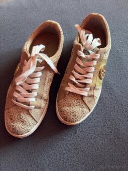 Dámské boty Guess 39