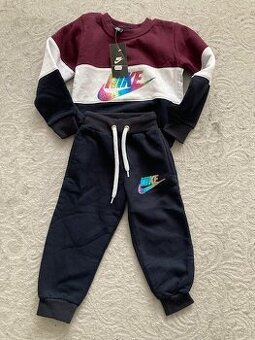 Mikina a tepláky Nike, vel.86/92