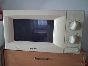 Mikrovlnka Samsung