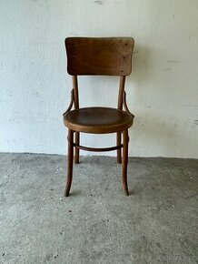 Stará dřevěná židle