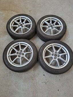 Kola Mazda MX-5 - 1
