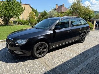 ŠKODA SUPERB KOMBI 2013 2.0TDI AMBITION - FACELIFT