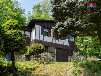 Prodej chaty, 72 m², Houska