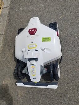 Luba 2 AWD 3000- bezdrátová robotická sekačka