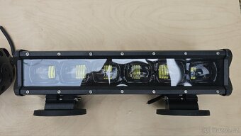 Led offroad světlomety 60 W, 6600 lumenů ( 9-32V)