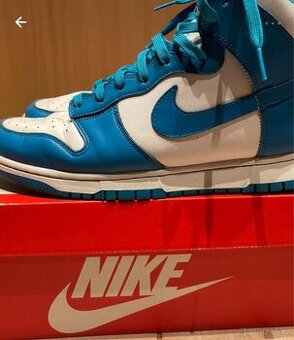 Nike dunks