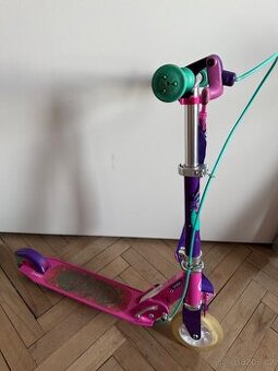 Koloběžka Decathlon Oxelo s brzdou Play 5