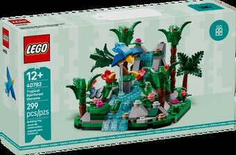 LEGO Diorama s tropickým deštným pralesem 40782