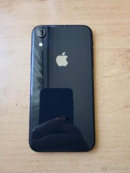 Iphone XR černý 128 GB