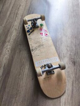 2x Skateboard desky Ambassadors