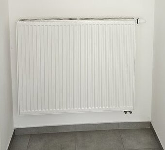 Deskový radiátor KORADO RADIK 22/900/1100
