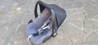 Autosedačka Maxi-Cosi Pebble Plus + základna