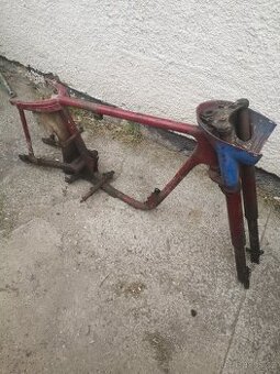 ČZ 250-455 rám