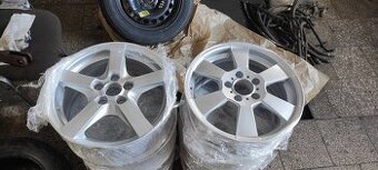 ALU kola R16