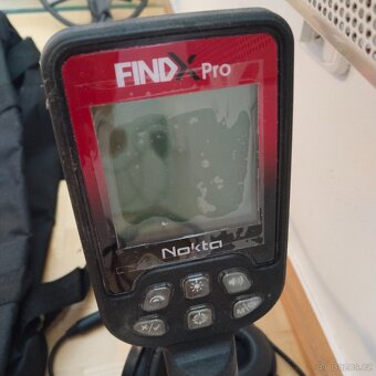 Detektor kovů NOKTA FINDX PRO