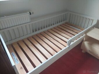 Dětská postel IKEA Gulliver 160x70 + matrace atd.