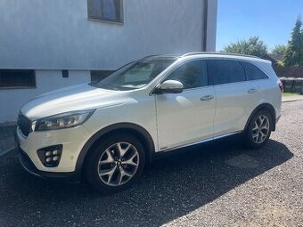 Kia Sorento 2.2 CRDi 4x4 – luxus, prostor a spolehlivost v j