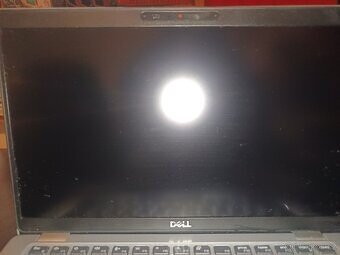 Dell notebook i5 / 16 GB RAM / SSD 238 GB + klávesnice zdarm