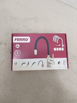 Černá dřezová baterie s flexibilním ramenem