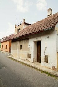 Prodám malý rodinný domek V Novém Bydžově - 1