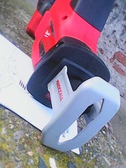 MILWAUKEE C18HZ-0 pila ručni HACKZALL M18