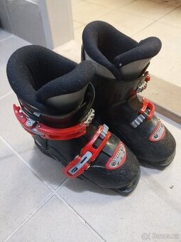 Boty na sjezdové lyžování