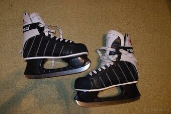 Chlapecké/pánské brusle, vel. 39