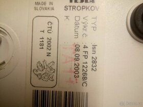 Tlačítkový telefon